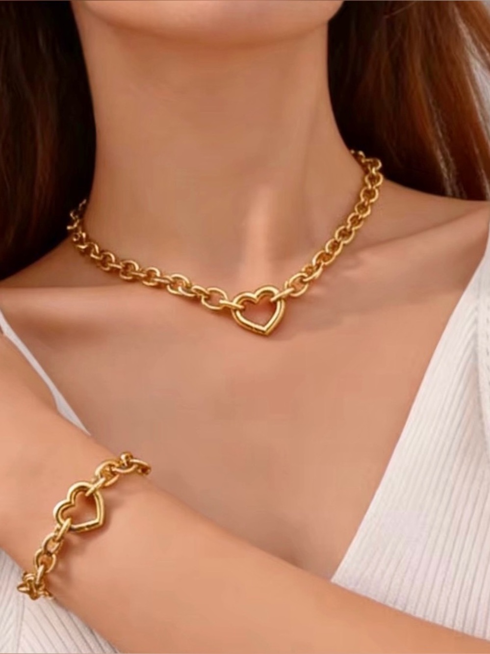 Gold-Tone Heart Necklace Bracelet Set Heart Carabiner Clasp Statement Jewelry